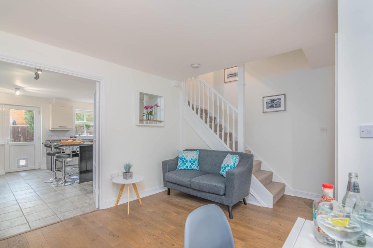 Wing House Villa Hemel Hempstead Esterno foto