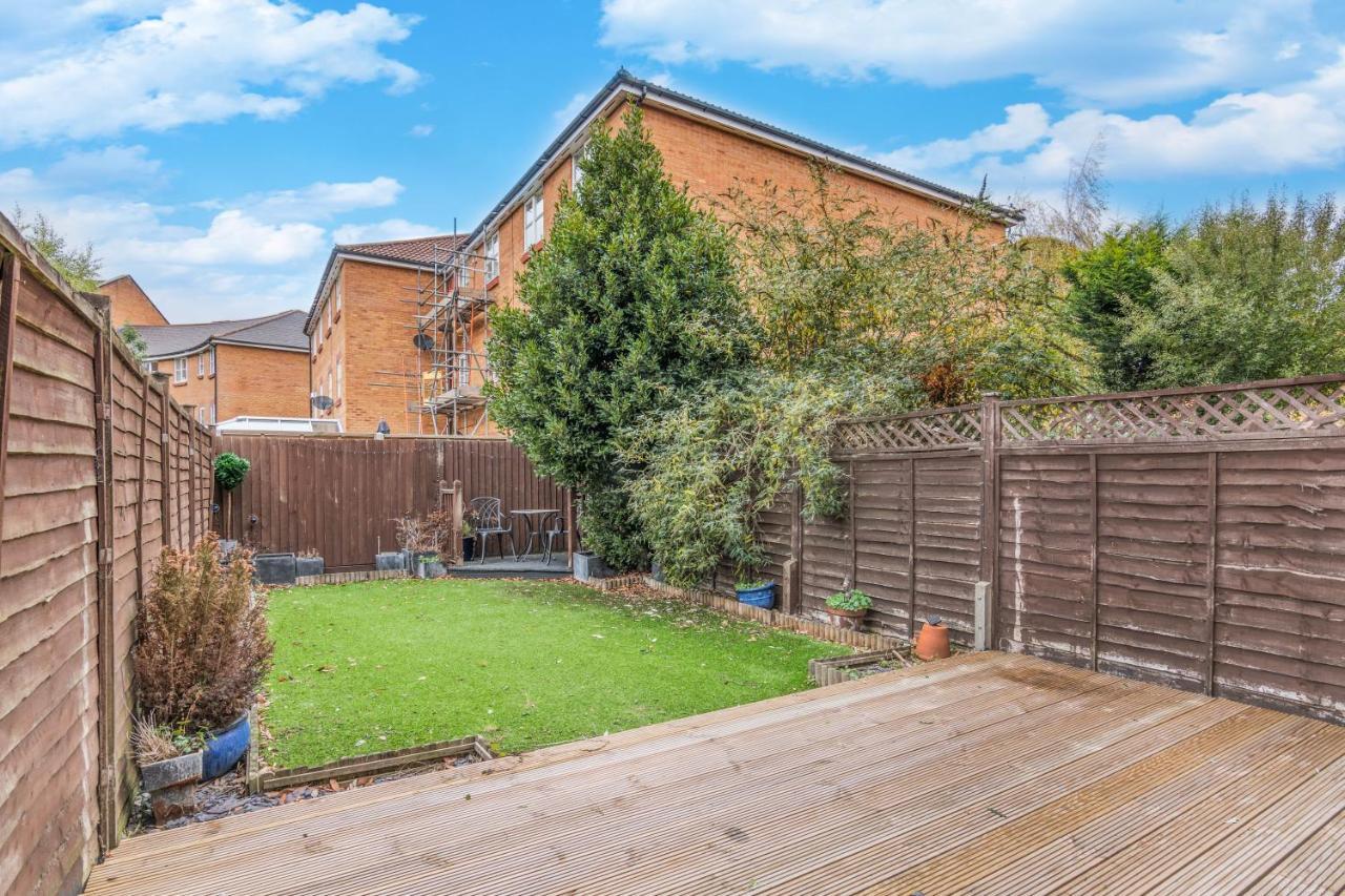 Wing House Villa Hemel Hempstead Esterno foto